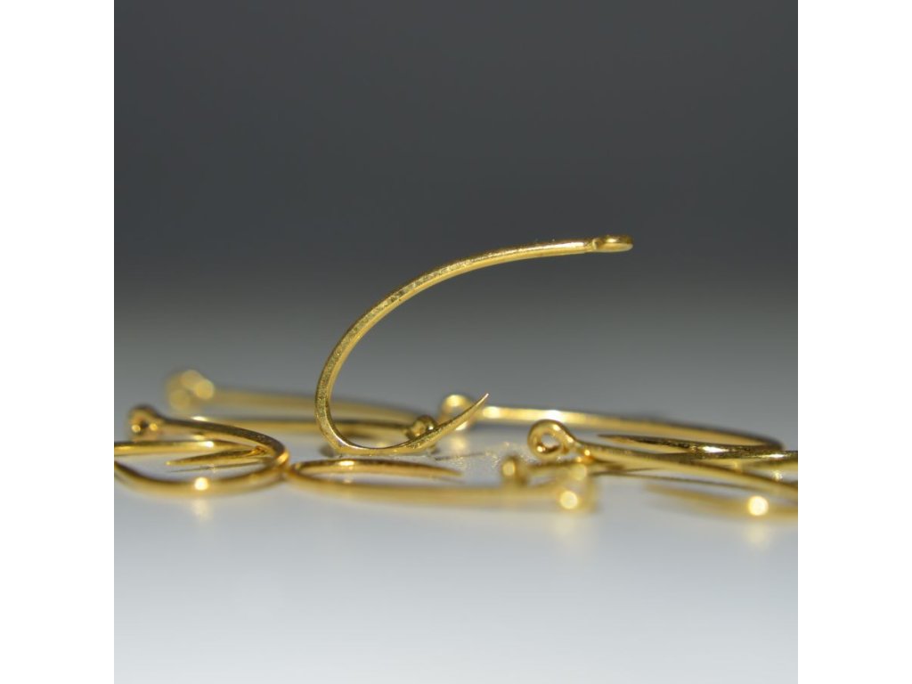 Hends BL554G - Pupa, Nymph